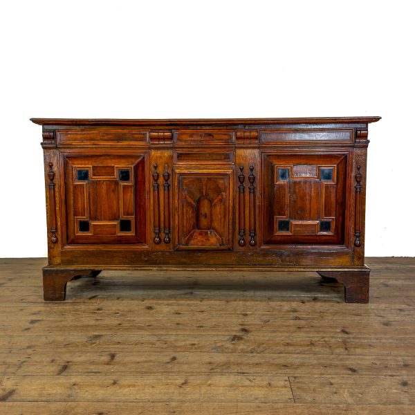 M-6972 17th Century Style Oak Coffer (4)