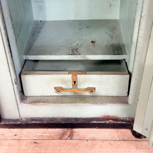 M-6985 Antique Small Safe Withy Grove Stores (7)