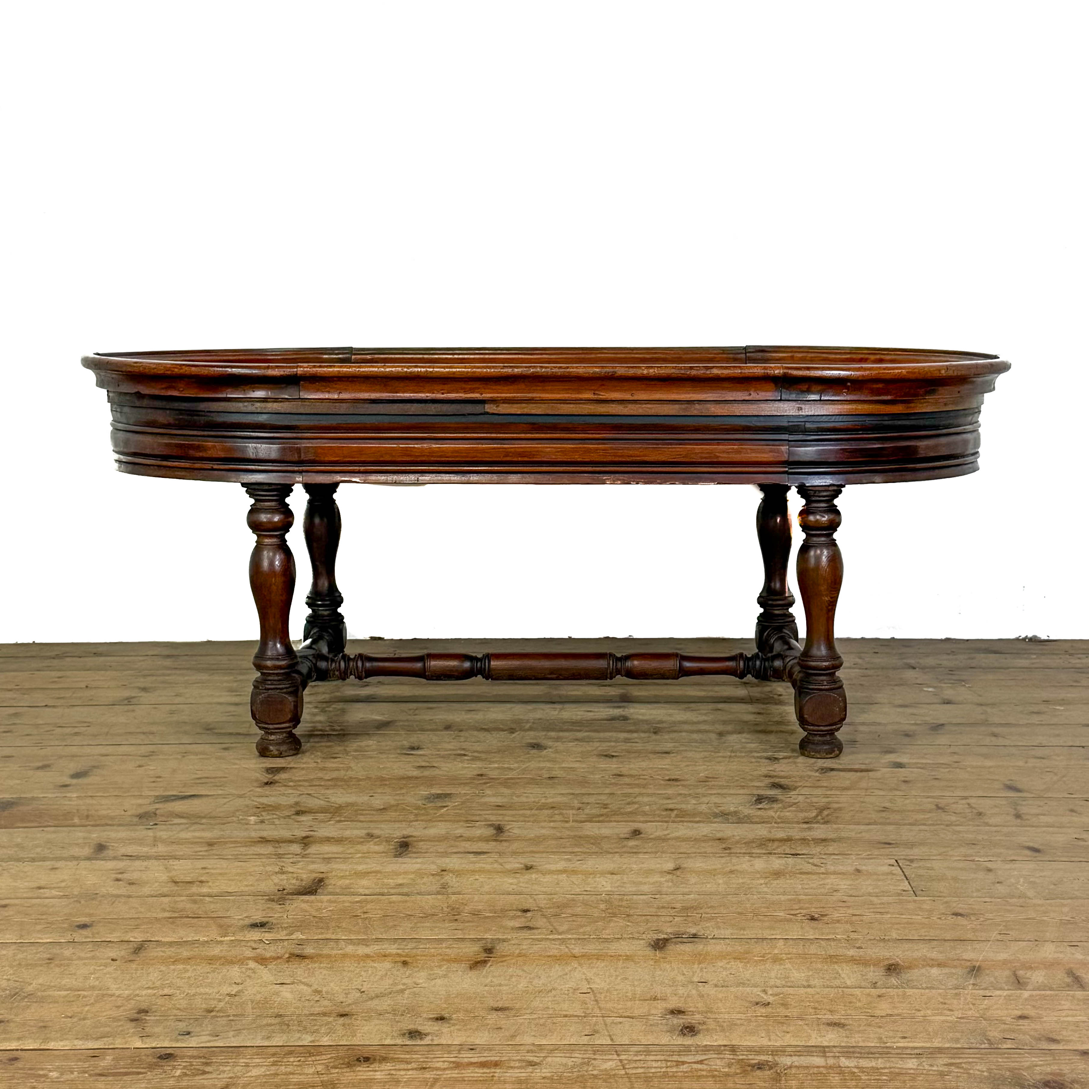 M-7020 Vintage French Oval Coffee Table (2)